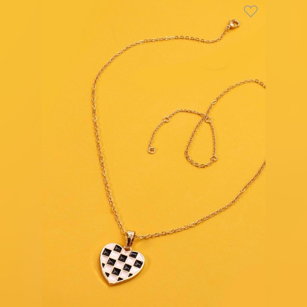 Mackenzie Heart necklace